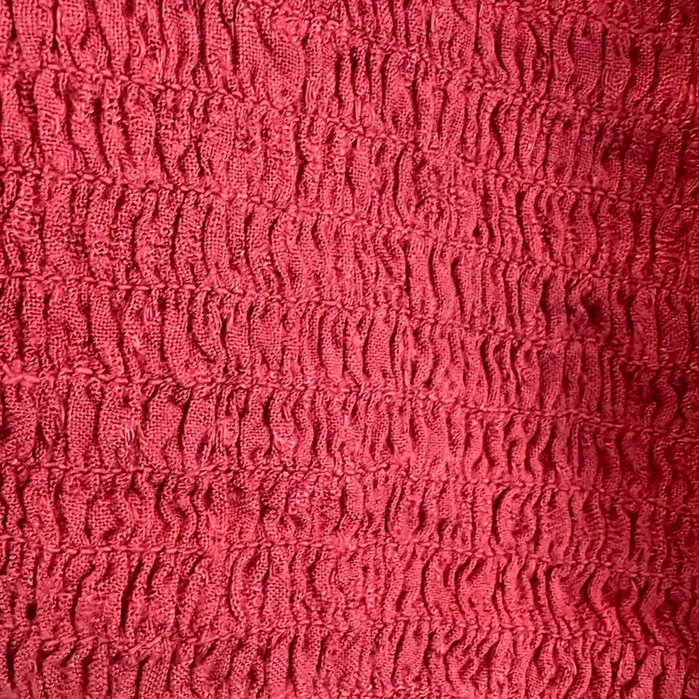 American Eagle NWT Dark Pink Smocked Halter Top Size Small - Picture 2 of 7